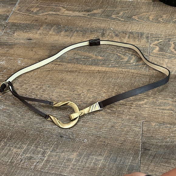 Chico's Accessories - Chico’s Brown Leather Adjustable Brass Horseshoe Buckle Belt‎ M/L
